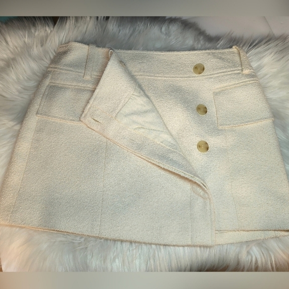 A.L.C. Cream Mini Skirt Women's Size 6 - Picture 11 of 11